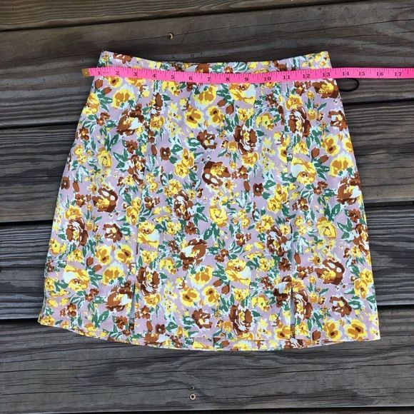 ASTR The Label NWT Women’s Floral Side Slit Mini Skirt Size XS - Picture 9 of 11